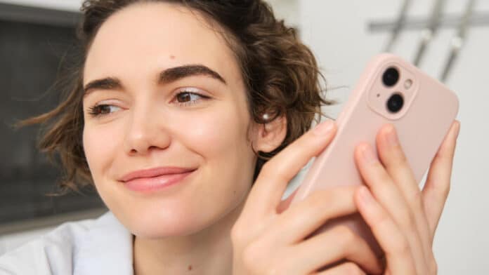 TrueTone iPhone : c'est quoi et comment activer ce mode ?